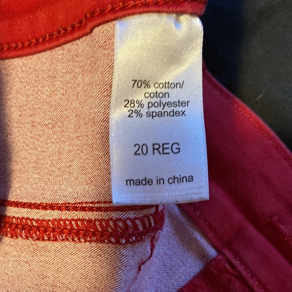 Size 20 Reg straight leg pants 5’1 length maybe 5’2 - Picture 2 of 4